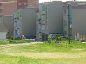 jak je to daleko do Prčic?