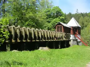 sud — 21. května 2012