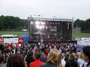 vystoupení měla Anna K.,Chinaski ještě kapely,které ani neznám