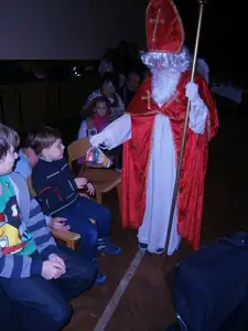 Na Mikulášské diskotéce už se nadělovalo