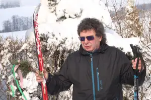 výbava koledníka Franty-běžky,hole,jalovec...