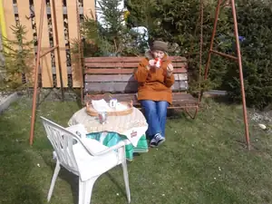 káva už proběhla venku na sluníčku