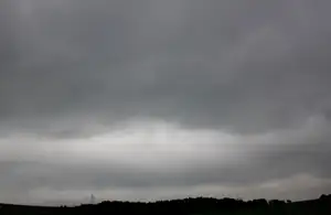 28.5.2013 dnešní ráno...opět se chystá déšť...