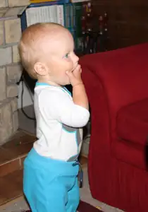 Adámek...babí, ty mě nudíš...