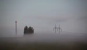 přes kopec Vysoká se valí mlha...