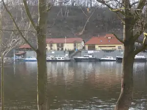 sud — 22. února 2014
